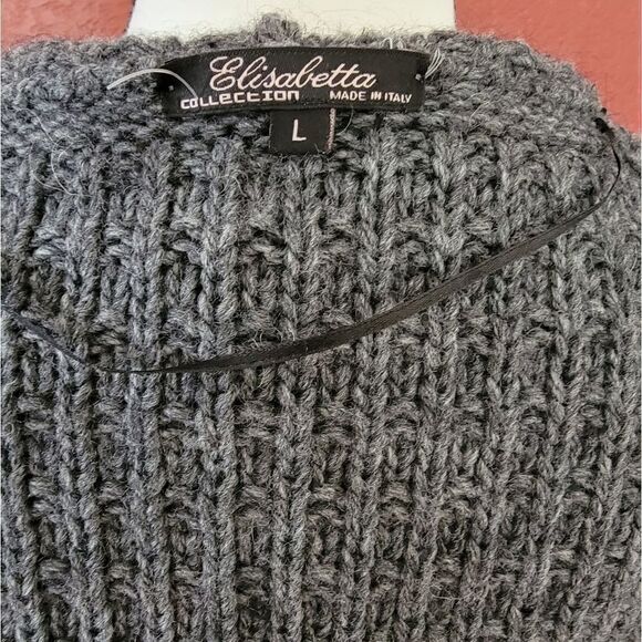 Gray Knit Button-Up Women's Coat - Picture 6 of 11